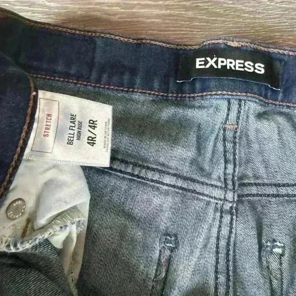 Express High Rise Bell Flare Jeans Size 4R Blue Dark Wash Denim #90094 - Picture 6 of 9